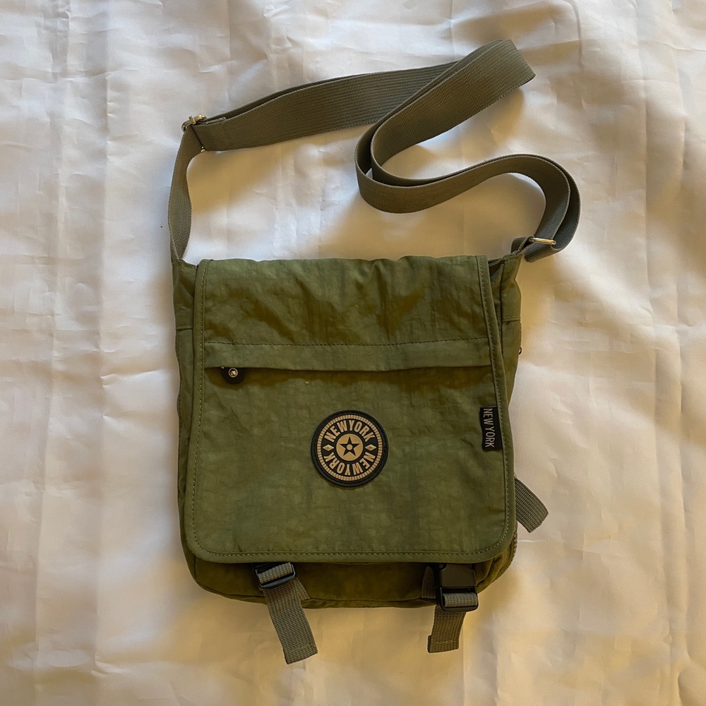 New York New York pocketbook